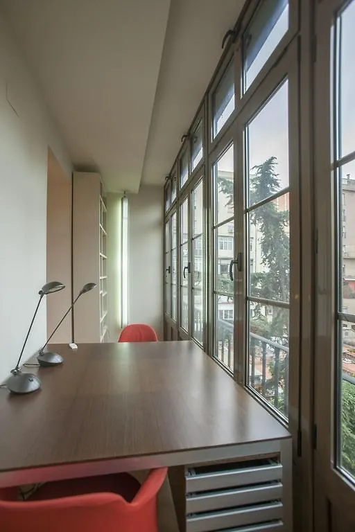 Flateli Mallorca-Passeig De Gracia Barcelona Spain